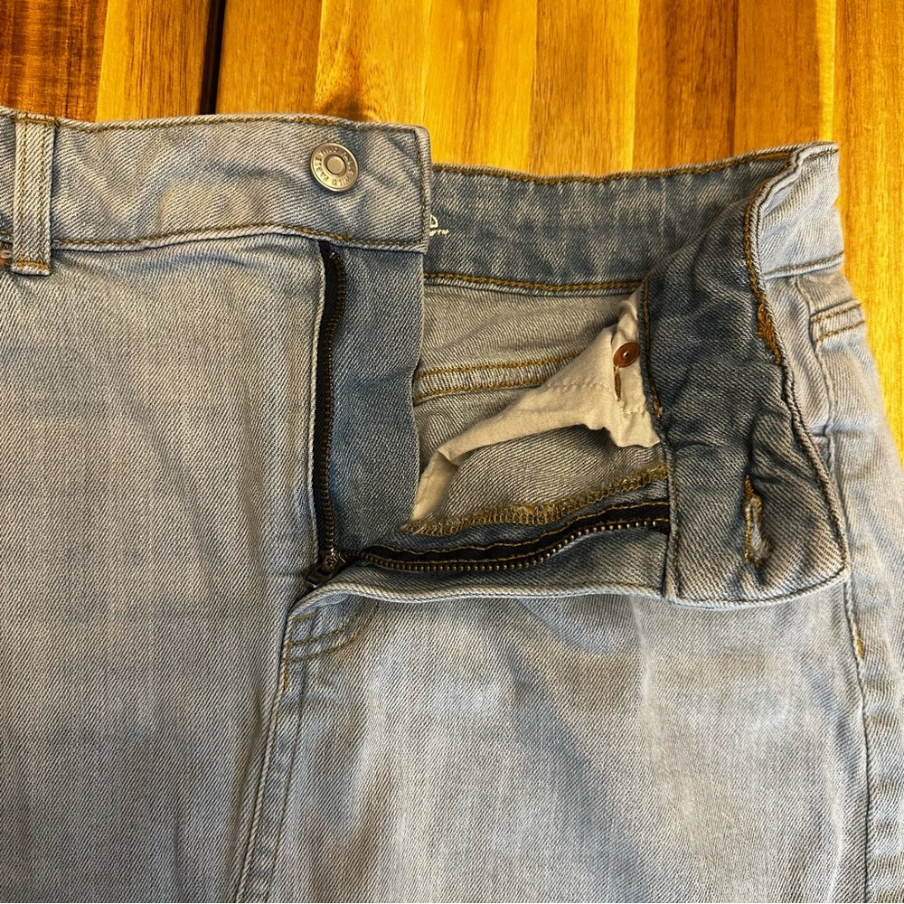 Wild Fable Stylish Light Blue Denim Distressed Mini‎ Skirt size 8 - Picture 6 of 12